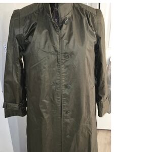 Vintage 1980's Women's Olive Waterproof Rain Trenchcoat